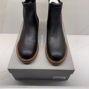 Everlane Black Leather Chelsea Boots